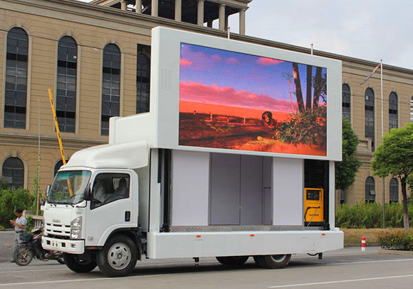 Panneau d'affichage à LED en plein air en couleur
