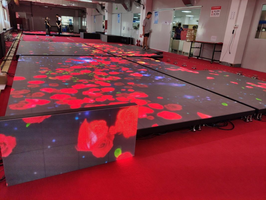 Couleur complète P4.81 Événement de soirée en salle de disco Portable Panel Entertainment Panneaux de piste de danse LED