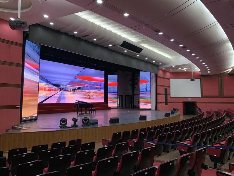 P3.91 Écran LED grand écran de location à l'intérieur Affichage à couleur TV Studio Vidéo Panneaux d'écran muraux