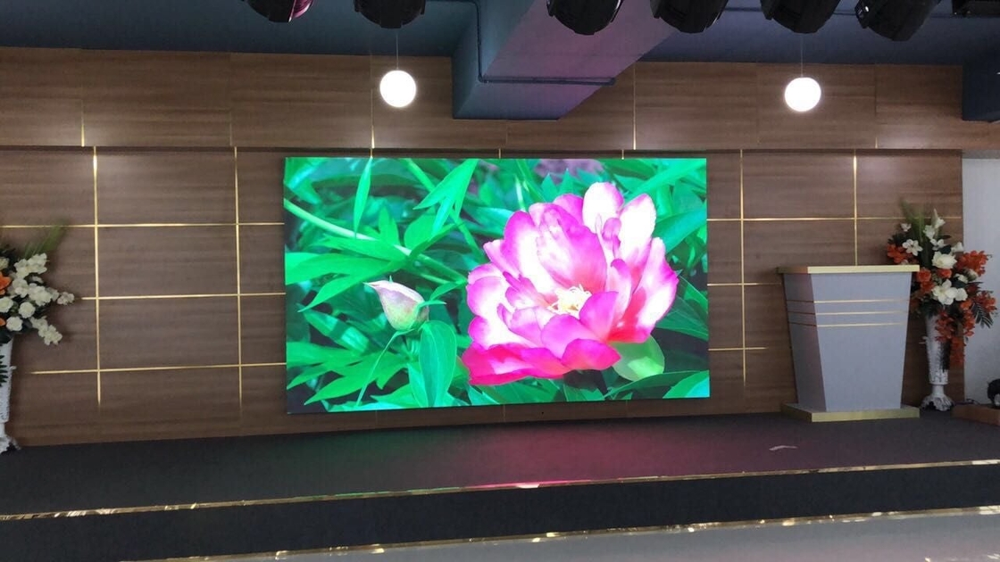 3840Hz régénèrent haut le noir SMD1515 de Kinglight polychrome ont mené l'écran P2.5 mené d'intérieur du panneau 480x480mm