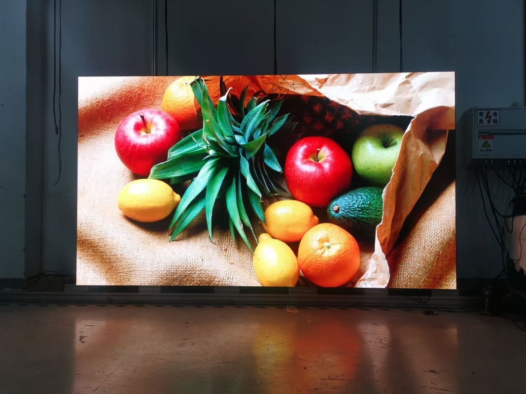 Économie d'énergie affichage LED en couleur entière intérieur p3.91 avec réglage automatique de la luminosité et angle de vision horizontal de 120 degrés