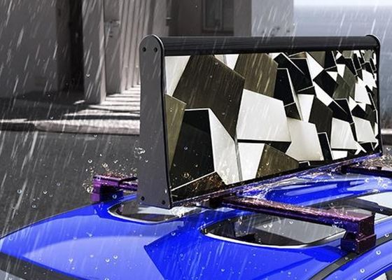 Panneau LED de voiture hautement durable avec mode de commande asynchrone et fonction d'affichage de symbole