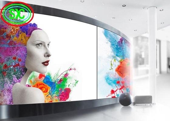 Bon prix Affichage vidéo mol incurvé d'intérieur polychrome de l'affichage à LED de rideau P3.91 LED en ligne