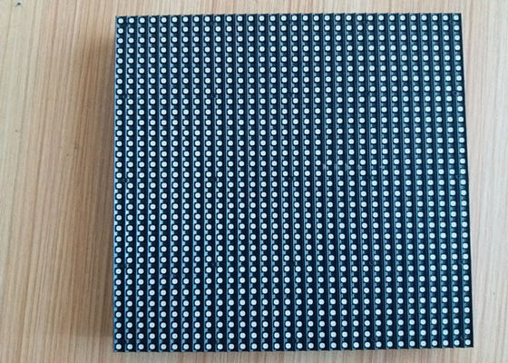 Bon prix Module d'affichage à LED du lancement 6mm De pixel avec module mené extérieur d'affichage de résolution de 32dots x de 16dots en ligne