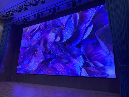 Bon prix Affichage à LED de location d'intérieur 480*480mm 192*192pixels de P2.5 SMD2121 RVB en ligne