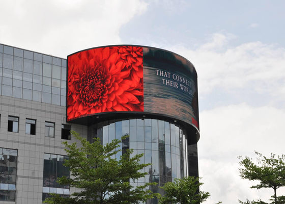 Bon prix P8 Écran d'affichage LED extérieur imperméable à l'eau monté sur mur courbe vidéo flexible publicité en ligne