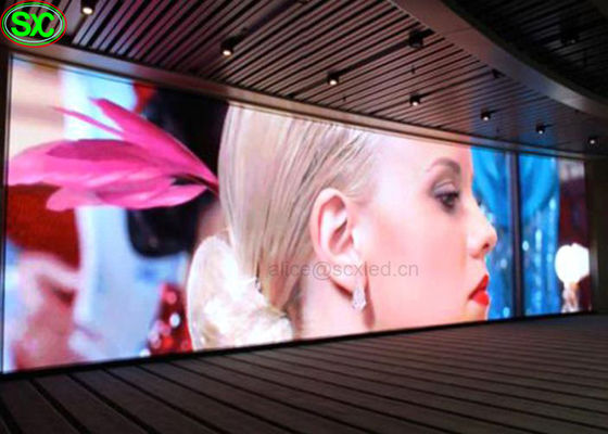 Bon prix Ouvrez l'écran visuel de la publicité LED de P6mm, lampe orientée vers le service avant de Cree de panneau en ligne