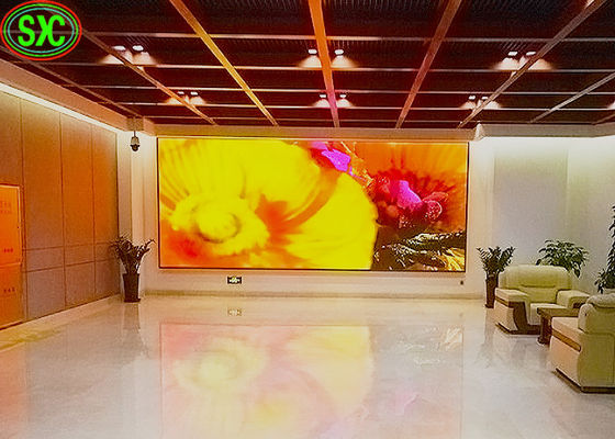 Bon prix La location polychrome d'intérieur noire d'affichage à LED de SMD, Shenzhen a mené le panneau d'annonce en ligne