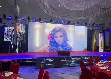 Bon prix Location RGB HD Publicité Écran LED HD étanche 100000 heures en ligne