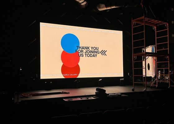 1R1G1B Composition des pixels Affichage LED GOB avec puce LED Epistar et 427186 points/m2 Densité des pixels