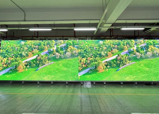 Bon prix HD Location Écran LED SMD étanche à l'eau P4 Écran d'affichage RGB de vidéo publicitaire intérieure en ligne
