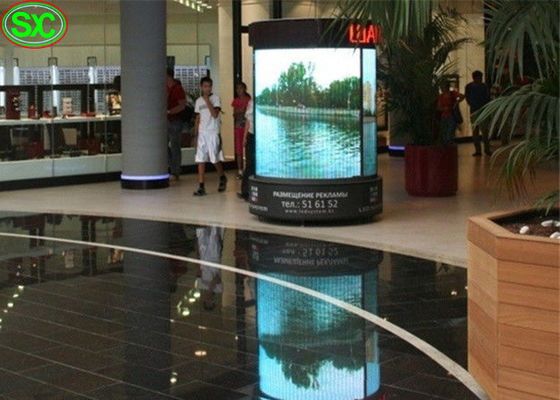 Bon prix P4 doux LED de publicité ronde polychrome d'intérieur ScreensCylindrical pour des événements vivants en ligne