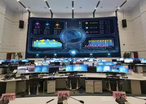 Bon prix Location/installation fixe d'un écran à courbe P4 SMD étanche à l'eau en extérieur, couleur complète 960*960 mm, écran publicitaire à LED en ligne