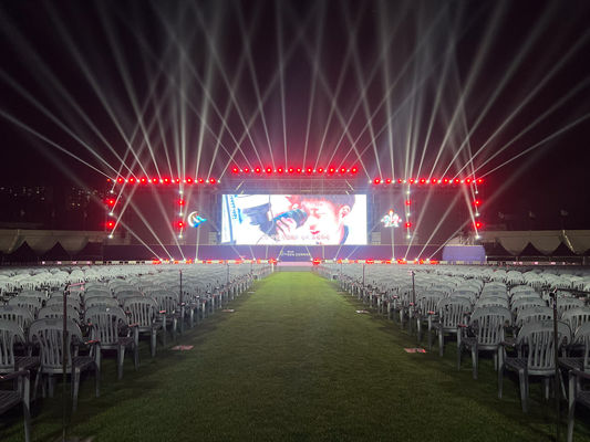 Écran LED extérieur à couleur complète imperméable à l'eau et haute résolution pour la publicité de rue Panneau d'écran de panneau d'affichage P5 P6