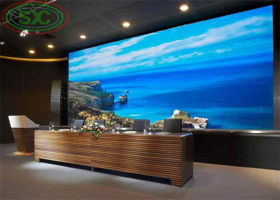 Bon prix P4 Affichage LED couleur entière en aluminium sous pression pour les centres commerciaux en ligne