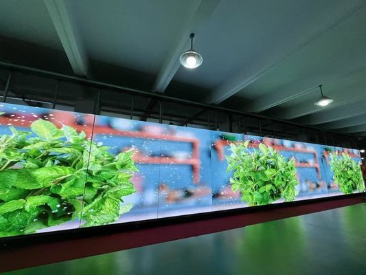 Bon prix Nouvelle tendance de haute qualité intérieure P1.86 Affiche LED Écran d'affichage sur roues Panneau LED Écran LED Mur vidéo en ligne