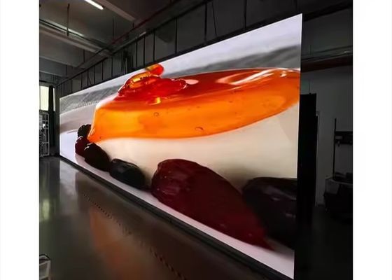 Installation fixe Affichage à LED fixe avec résolution de module 32*32 et haute luminosité Balance du blanc Luminosité ≥7500cd/m2