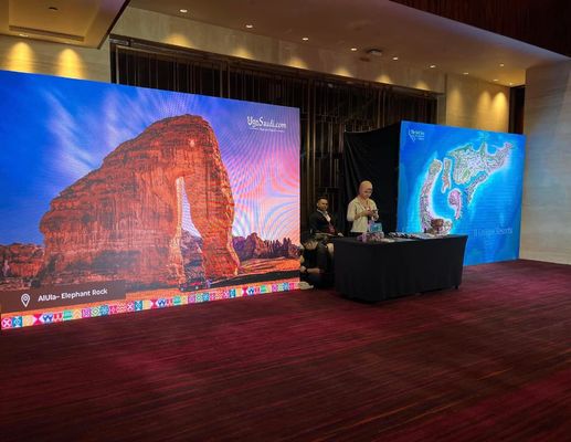 Affichage à LED couleur P2.5 intérieur Location d'événement Concert Scène arrière-plan Écran de location LED modulaire