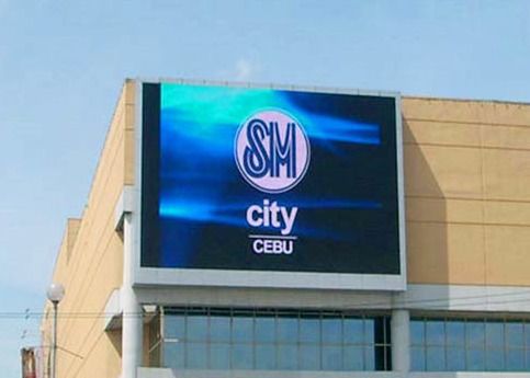 Écran de panneau d'affichage LED personnalisable avec taux de rafraîchissement 3840HZ et R 625-630nm