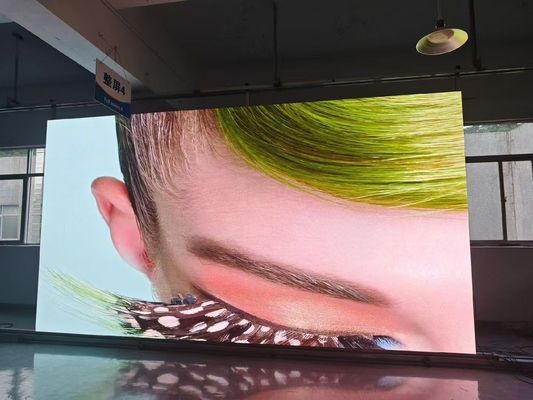 Améliorez votre jeu publicitaire avec des panneaux d'affichage électroniques durables et une lampe LED SMD2727