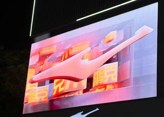 860w/m2 Consommation moyenne d'énergie Panneaux d'affichage LED avec Real Pixel 1R1G1B et système de contrôle Novastar Parfait