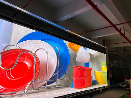 Écran LED à haute résolution de 256*128 modules avec puce de tube à couleur complète et type de lampe SMD2121