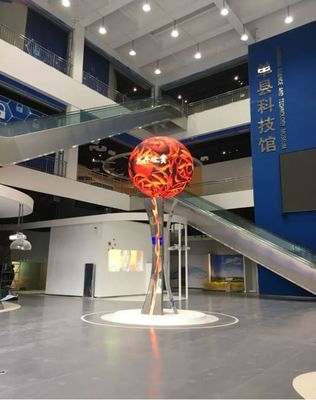 Écran LED sphérique pour centre commercial et événements avec méthode de maintenance par le service frontal certifié ISO