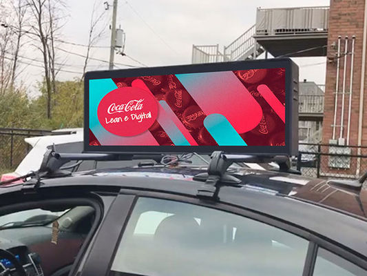 Bon prix Affichage des panneaux LED de voiture de 96*32 cm Contrôle asynchrone et tension CC 5V pour affichage de résolution en ligne