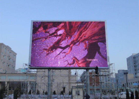 Bon prix P10 Affichage LED plein couleur imperméable à l'eau extérieur 10 mm Pixel 10000pixels/M2 en ligne