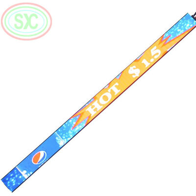 Bon prix Écran LED de stade Luminosité 6500cdm2 avec fréquence d'images de 60Hz et cadre robuste en acier laminé à froid Idéal pour les grandes salles En ligne