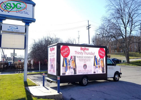 Bon prix Cinéma en plein air en extérieur imperméable à l'eau P10 camion grand écran publicitaire de cinéma en extérieur en ligne