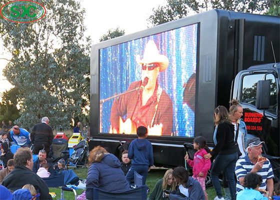 Bon prix Éclat polychrome extérieur mobile de l'écran 5500cd/M2 de la publicité d'affichage à LED Du camion P10 en ligne