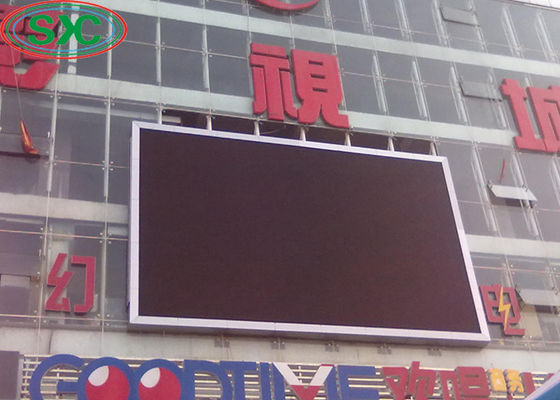 Bon prix La publicité commerciale menée polychrome extérieure fixée au mur P8 32x16 d'écran pointille le pixel en ligne