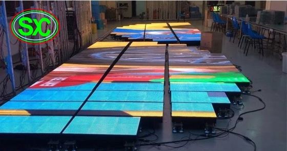 Bon prix Écran mené polychrome interactif de Dance Floor de caméra d'intérieur de P10 IR pour l'éclairage de piste de danse de club de divertissement en ligne