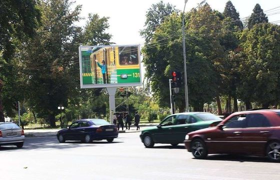 Bon prix P10 Grand écran LED plein écran extérieur à couleur de location Panneau publicitaire numérique SMD2727 en ligne