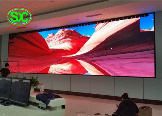 Bon prix Écran d'affichage LED SMD HD intérieur P2.5mm Panneau mural vidéo LED avec 160000 points/m2 En ligne