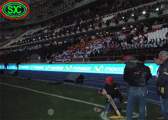 Bon prix Affichage à LED extérieur de stade de P10 P8 1R1G1B 6500nits SMD3535 en ligne