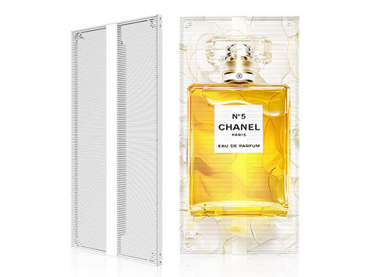 SMD P3.91 Écran LED transparent de 1000*500 mm monté sur une vitre en verre pour un magasin