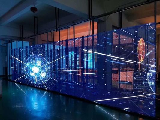 Bon prix Écran de visualisation mené en verre transparent transparent du vitrail P7.81 de vente au détail de wifi de l'écran 500x1000mm de SCX LED en ligne