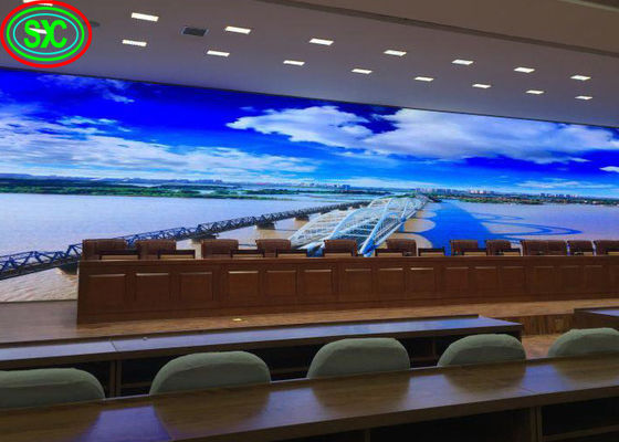 Écran vidéo à LED à couleur complète à l'intérieur 3840hz Pour conférence