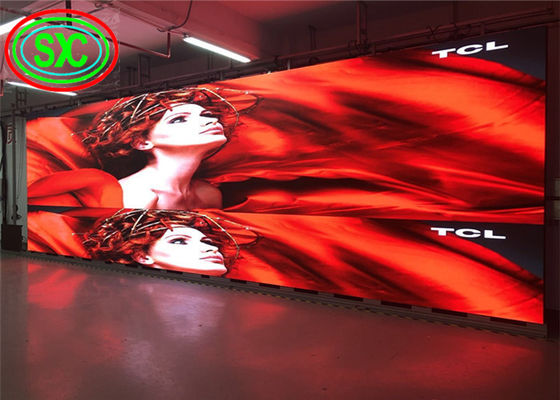 Bon prix Magasin de vêtements P2.5 Affiche Miroir Intérieur Full Color LED 192mm X 192mm Affichage à LED en couleur en ligne