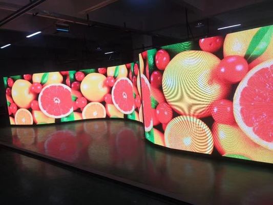 Bon prix Cabinet 48W de l'affichage à LED de location d'étape de 5500nits P3.91 500x500 LED en ligne