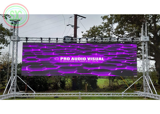 P10 extérieur Full Color 10mm SMD LED Stadium Display IP65 étanche à l'eau 600W/M2