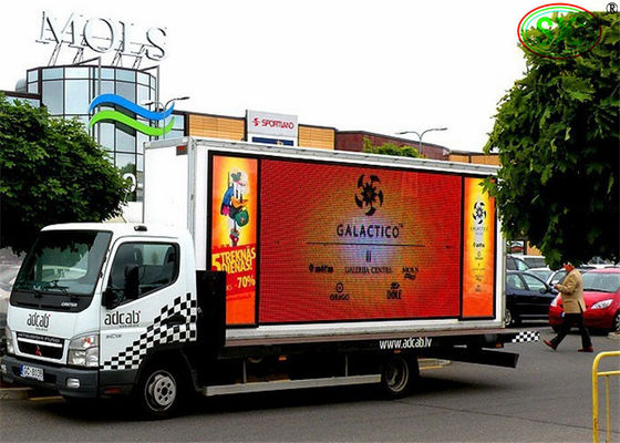 Bon prix Affichage à LED Mobile de camion polychrome extérieur de l'intense luminosité P10mm avec l'armoire de fer en ligne