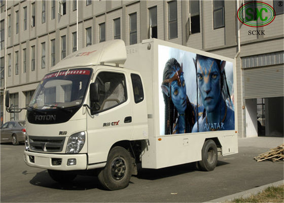 Bon prix Le grand camion polychrome de l'intense luminosité P4.81 a monté le panneau mené de signe d'affichage d'écran de LED en ligne