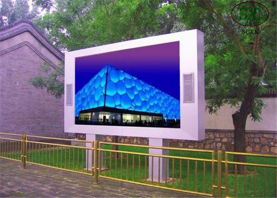 Bon prix L'affichage à LED extérieur de l'IMMERSION RVB Du pixel 16mm, grand IP65 imperméabilisent le panneau de panneau de LED en ligne