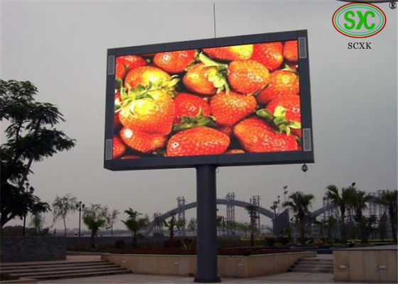 Bon prix Panneaux d'affichage tricolores de la synchronisation LED d'intense luminosité annonçant pour le mur de vidéo de manoir en ligne