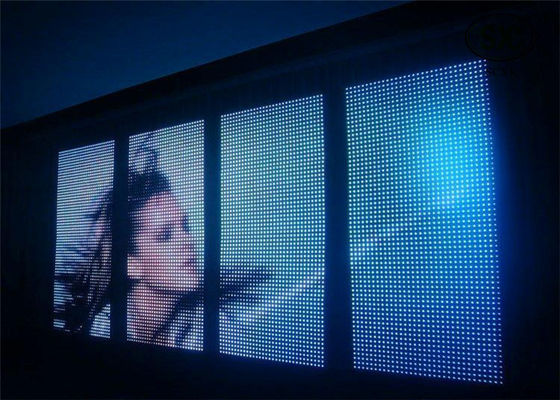 Bon prix RVB 3 dans 1 affichage à LED De rideau en ligne